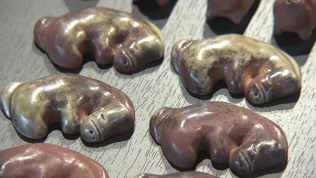 大堀相馬焼といえば“馬”　2人がつくった箸置き