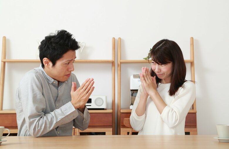 「ごめん」と謝ることが夫婦関係を長く維持していく（画像：イメージ）