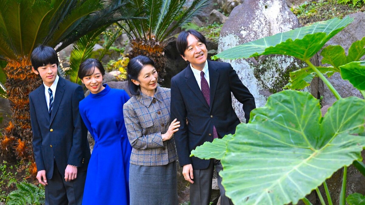 全文】秋篠宮さま59歳の誕生日「長男に手を引かれ」悠仁さまの成長感じ