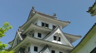 木造天守からの街並みは“泳いでいる鮎”のよう…明治4年に廃城も再建 郡上のシンボル「郡上八幡城」