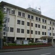 「勝手に食べている人がいる」と通報　会計せずに次々と商品を開封　早朝のコンビニ店内で弁当等3点を食べたか　55歳女を窃盗容疑で逮捕　京都・伏見区