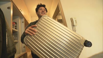 「高橋宏斗からもらいました」“ドラ1”金丸は高級キャリーケース持参 中日の新入団選手が昇竜館に入寮