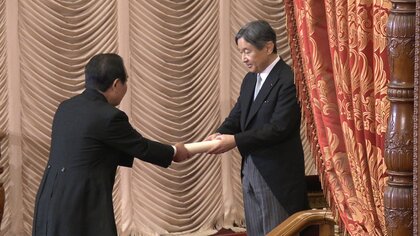 【独自】額賀衆院議長 皇居を訪れ宮内庁側に謝罪していた 天皇陛下に式辞文書手渡すミスで 議長の謝罪は前代未聞