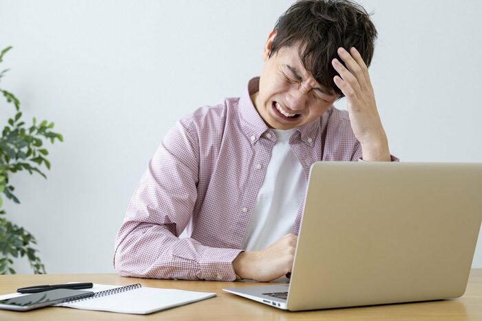 業務が偏ると対応できなくなり、いずれは限界に…(画像はイメージ)