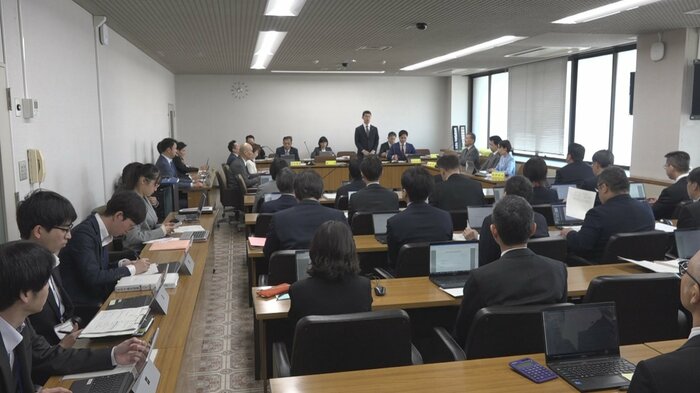 高岡市議会　総務文教常任委員会