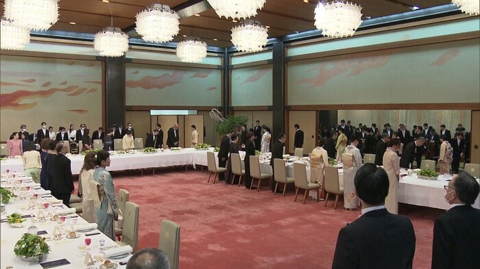 宮中晩さん会