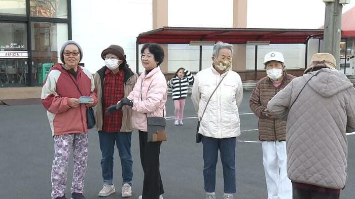 朝6時　焼津市内のラジオ体操会場