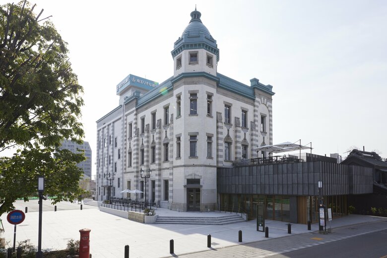 築108年の銀行建築を45万人が集まる拠点へ。国登録有形文化財『りそな コエドテラス』が第35回BELCA賞を受賞