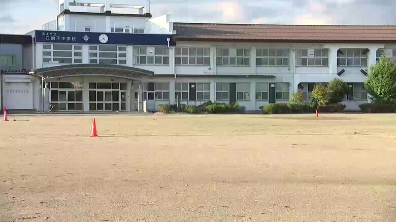 傷害疑いで逮捕の男子中学生を送検　クマスプレー噴射し生徒負傷　スプレーは副校長が置き忘れ　岩手県｜FNNプライムオンライン