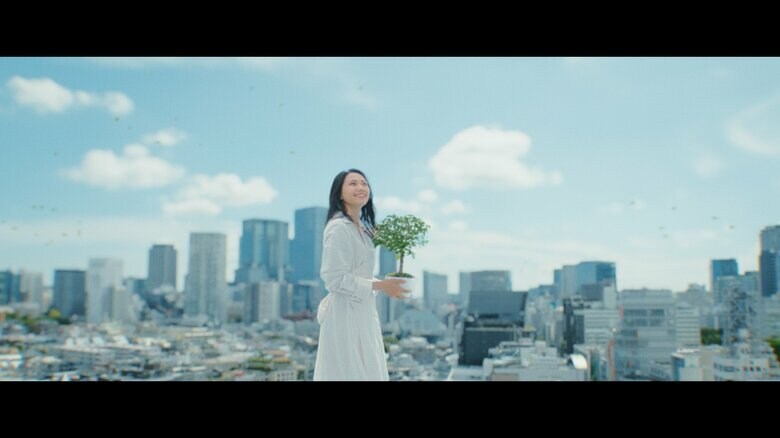 二階堂さんのツッコミに撮影中は笑いも　“東急不動産　環境先進CM「緑をつなげよう」篇”