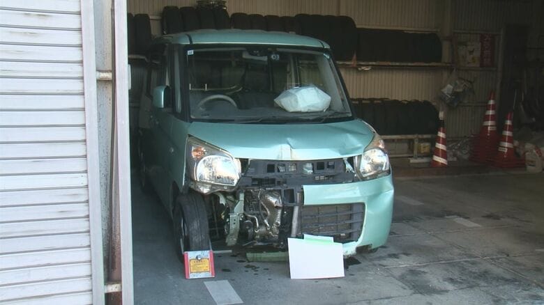 女が運転していた軽自動車
