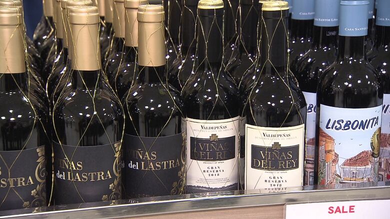 輸入ワインがずらりと勢ぞろい