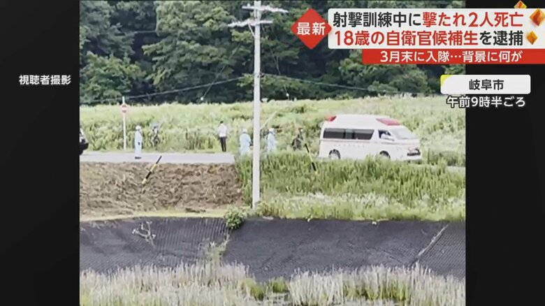 慌ただしく出て行く救急車