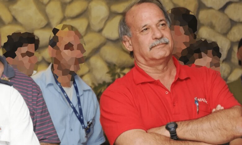 最初の実験は発足から１年（レビンさん提供）