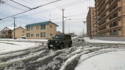 春の大雪！4月の釧路で“21センチの積雪”＿季節外れの大雪に市民は「初めて見た」冬型に伴う事故も十数件確認…日中は10℃予想で急速な雪解けに注意を〈北海道釧路市〉
