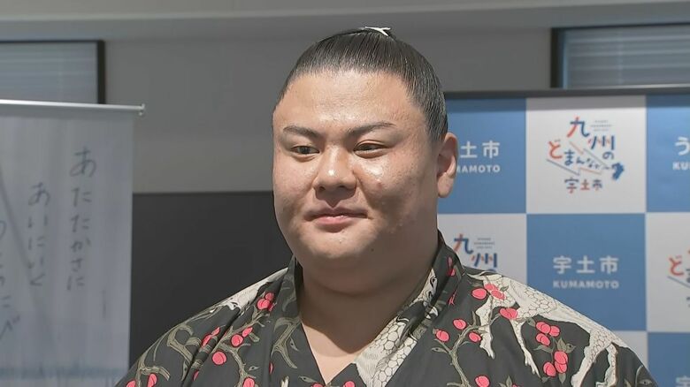 「来場所も優勝争い残りたい」七月場所で11勝4敗の草野　初入幕で『敢闘賞』と『技能賞』に輝く　千秋楽に『見てしまった』ものとは…｜FNNプライムオンライン