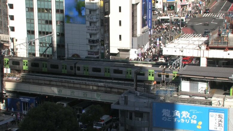 JR渋谷駅で人身事故 列車と接触した女性が死亡 山手線一時運転見合わせ|FNNプライムオンライン
