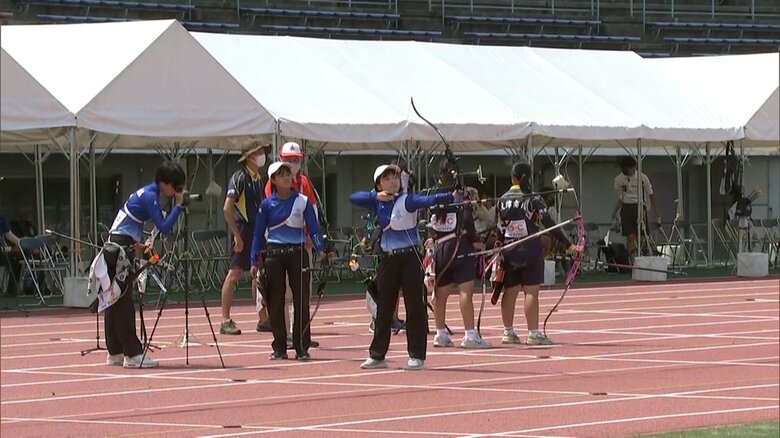インターハイ アーチェリー競技 女子団体決勝戦(香川・丸亀市)