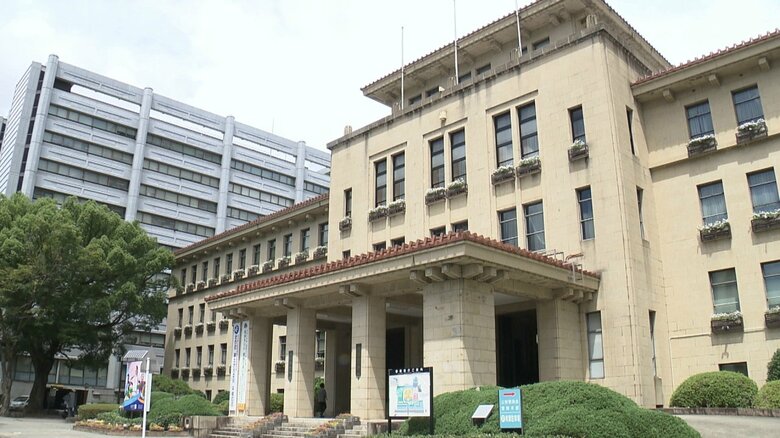 静岡県議会の本会議場がある県庁 本館