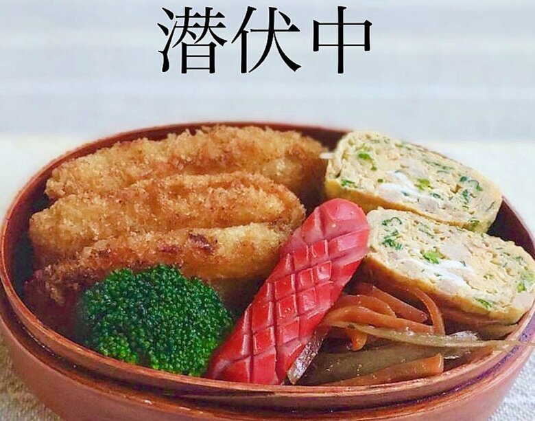 「振り返れば奴が弁当」には“ソーセー人”が入っていた