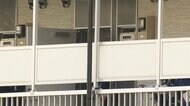 【速報】女性が腹数カ所刺される 刺した男は現在も逃走中