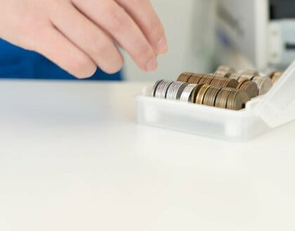 1円玉500枚の両替手数料は400円…2月から三井住友銀行も“両替有料化”に嘆きの声