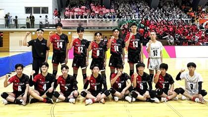 【速報】春高バレー男子・工大福井が3回戦進出　岡山代表にストレート勝ち