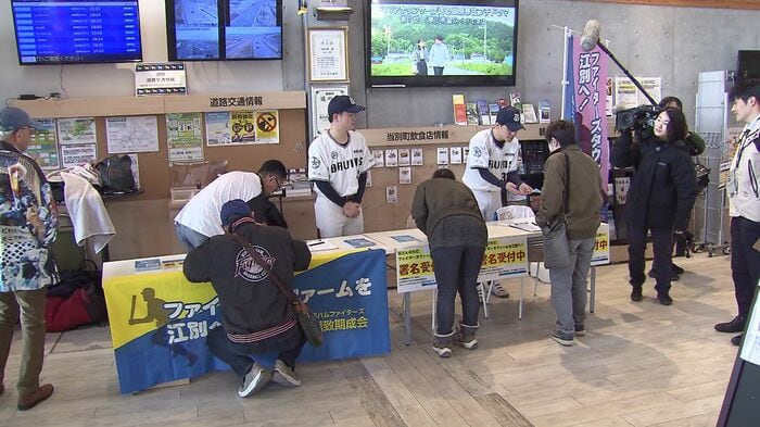 隣町の当別町でも署名活動を実施
