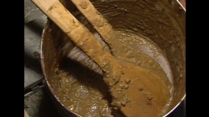 事件現場に残されたカレー鍋 1998年7月25日撮影