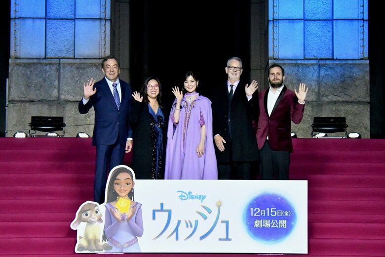 『ウィッシュ』12月15日(金) 全国ロードショー　(c)2023 Disney. All Rights Reserved.