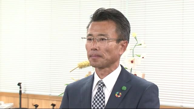 初当選の佐藤健氏「日本一住みたい街に」 飯田市長選 現職を大差で破る