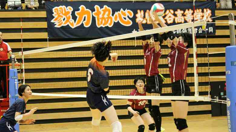 女子決勝・旭川実業ー札幌大谷