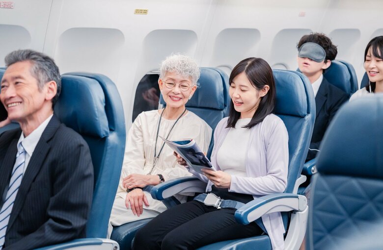 （機内イメージ）