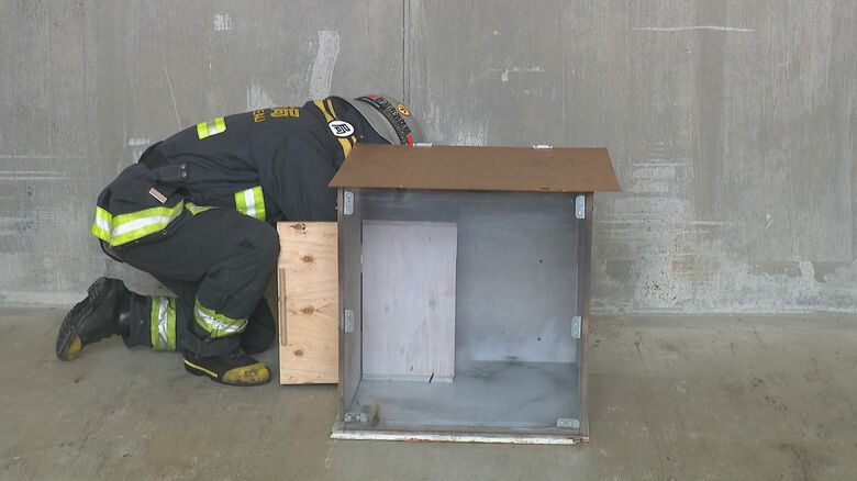 〈実験〉リチウムイオン電池を箱の中へ