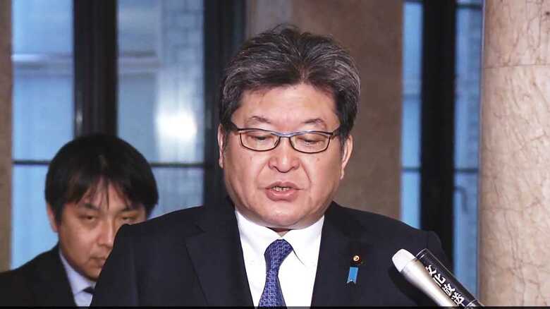 困惑を隠せない萩生田文部科学相