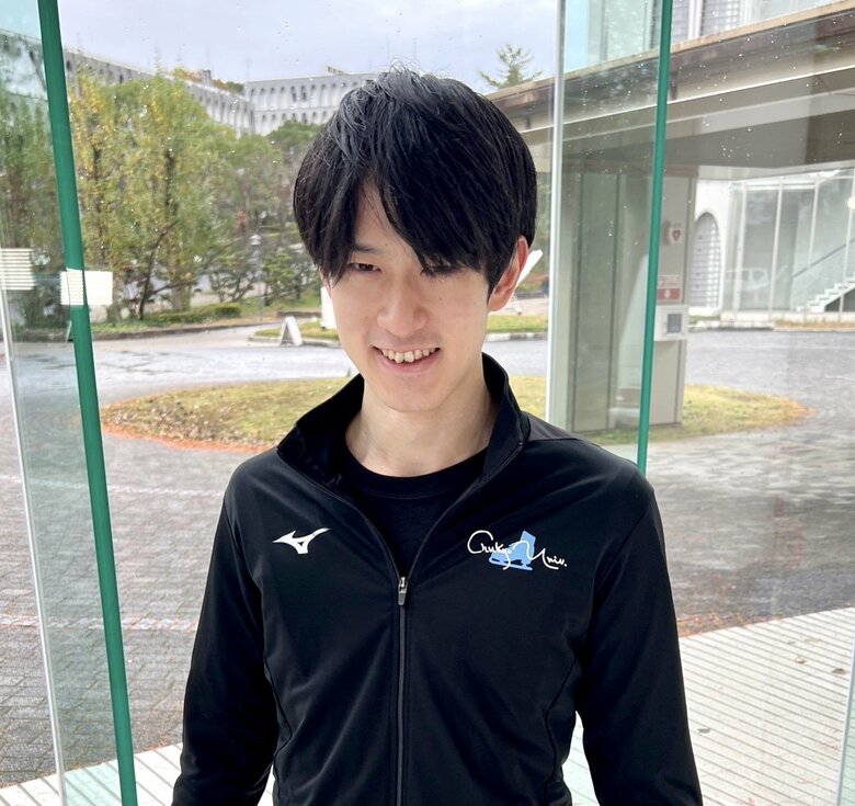 山本草太