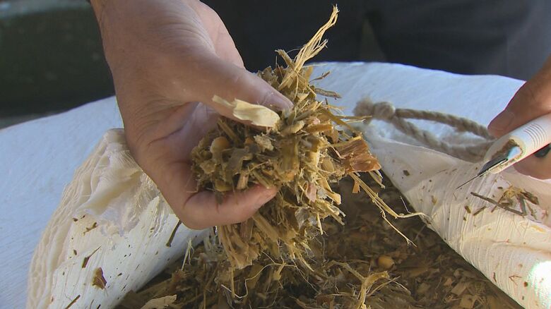 地元のもので作った餌