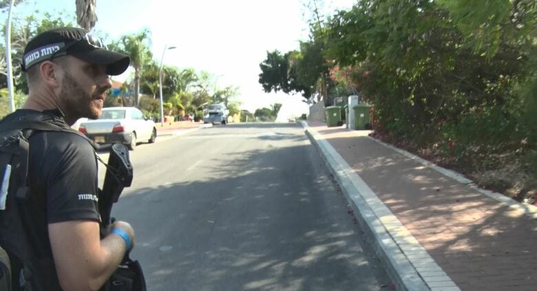 住民のベニー・ベイナーさんの本業はカメラマン