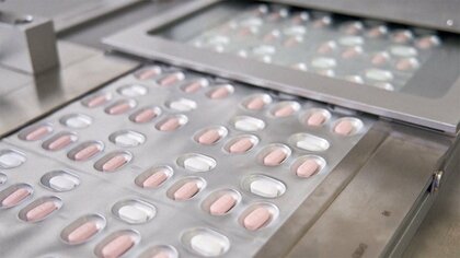 【速報】ファイザー製コロナ飲み薬を特例承認 国内2例目　後藤厚労相が表明　実用化へ急ピッチ