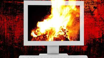 殺害予告や家庭内不和も…。「炎上」に巻き込まれるとどうなる？