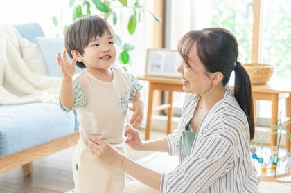 【子育て世帯の子ども服調査】子どもが服を選び始めるのは3歳から！　服を買うきっかけは8割超がサイズアウト