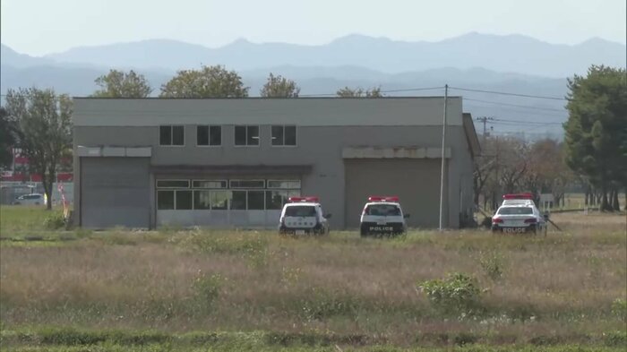 クマが居座っている斉藤製畳の作業小屋