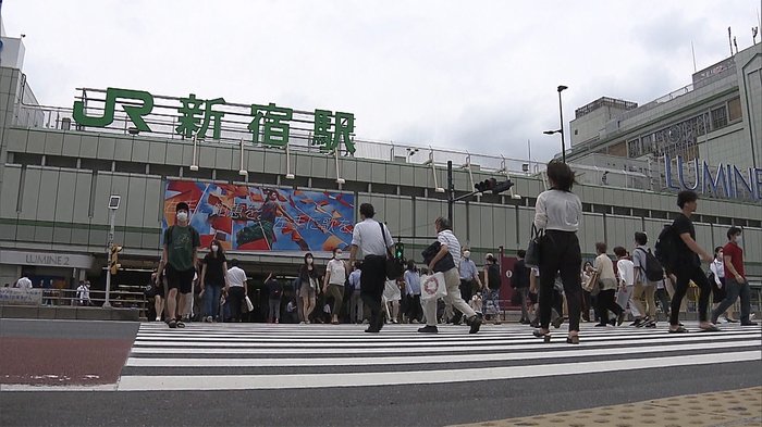 高齢者への感染急拡大に警鐘 現在は若者中心でも...