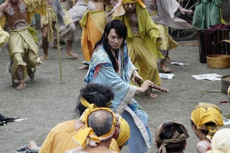 『パンク侍、斬られて候』(C)エイベックス通信放送