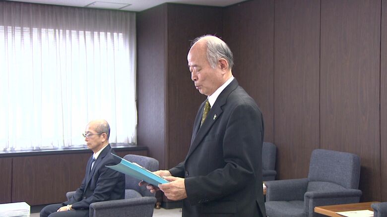 署名を集め市に要望書を提出（2025年2月）