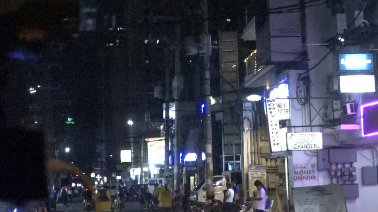 “新宿の歌舞伎町”といわれるマニラの歓楽街