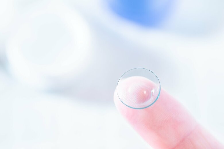 コンタクトの人は災害時のリスクもある（画像はイメージ）