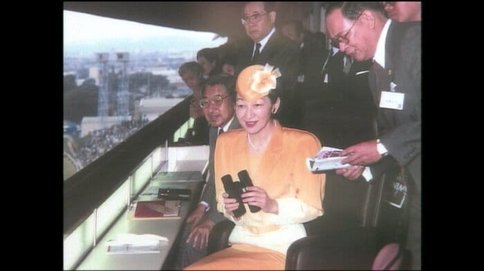 昭和63年11月　天皇賞を観戦される皇太子時代の両陛下