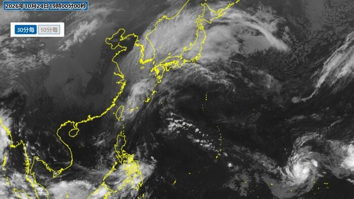 24日午後7時の気象衛星ひまわりの画像