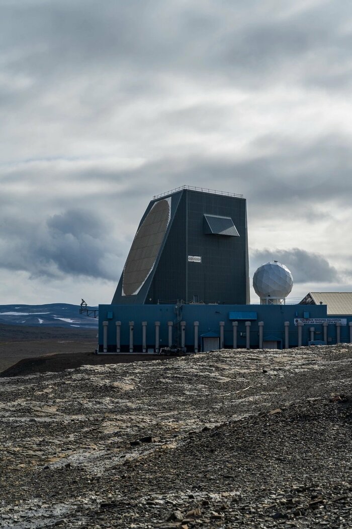 グリーンランド・ピトゥフィク基地に設置されたUEWRレーダー（米宇宙軍Pituffik Space Base, Greenland）